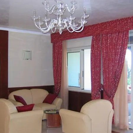 Belvedere Hotel Club